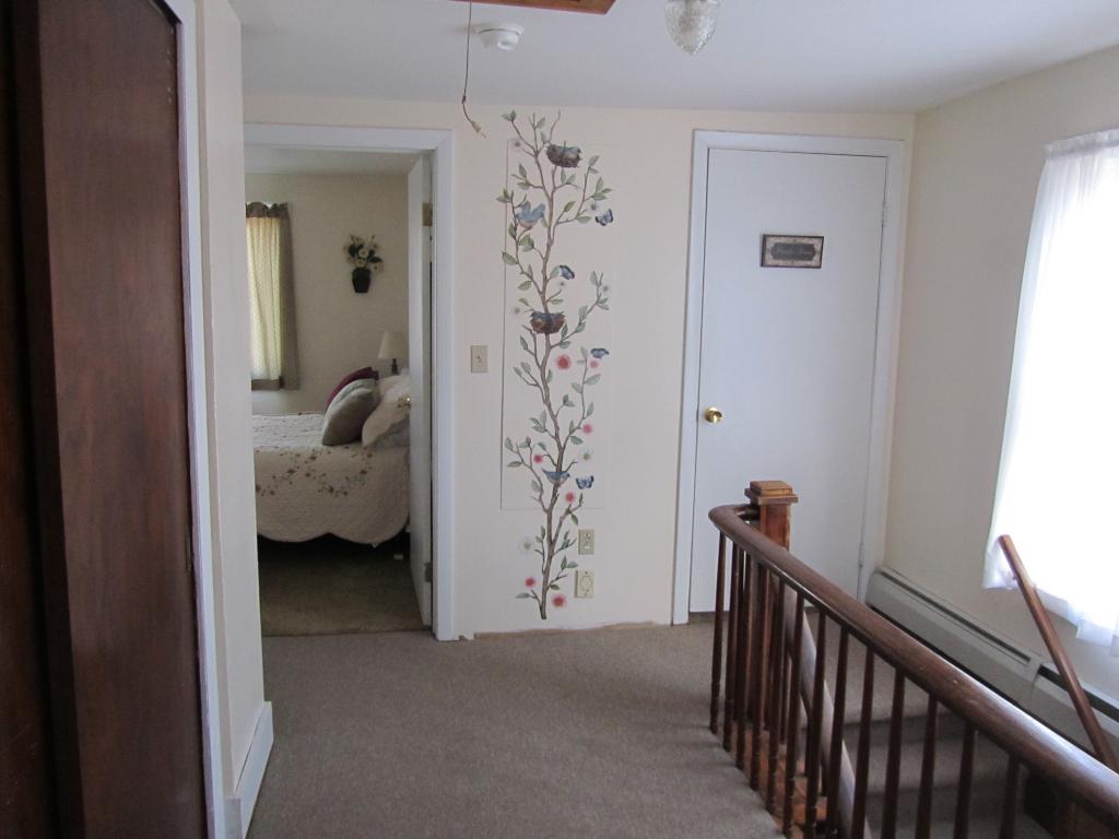 1456 Post Road Rutland Town, VT 05701 - Photo 10 of 18