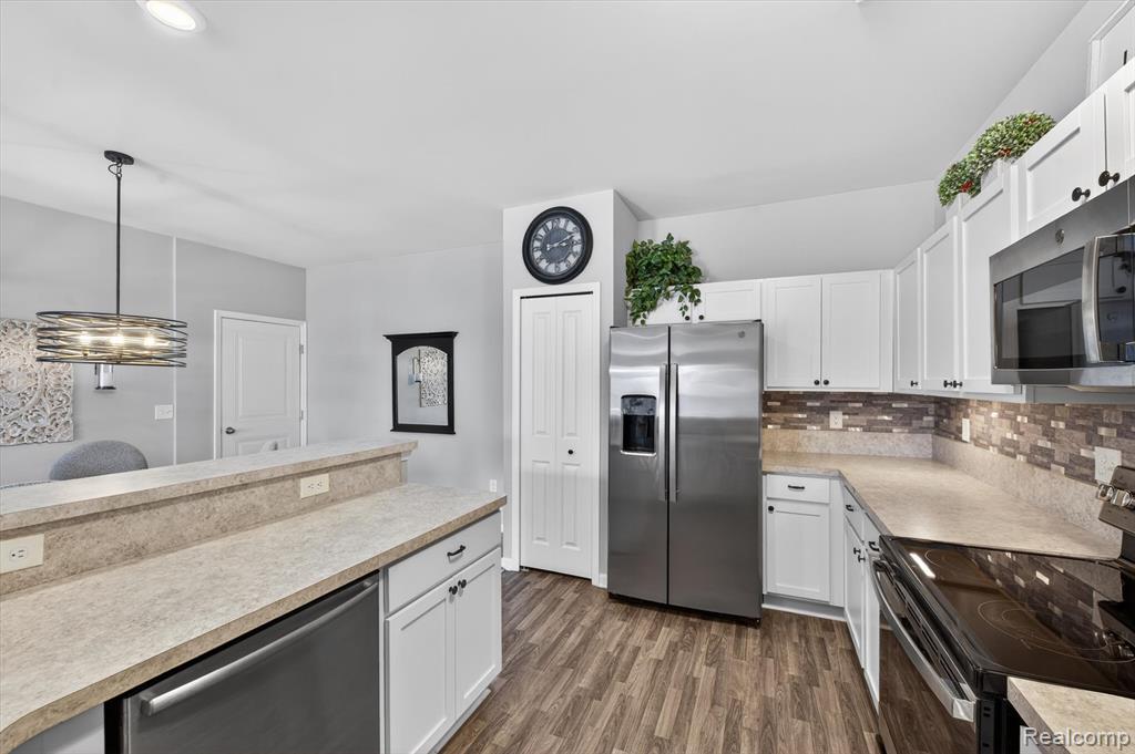 9789 Ridge Run Street Howell, MI 48855 - Photo 12 of 23