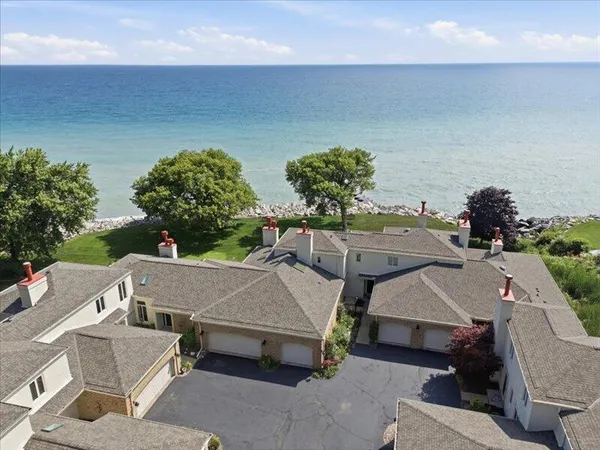 $535,000 | 700 Waters Edge Road, Unit 23, Caledonia, WI 53402