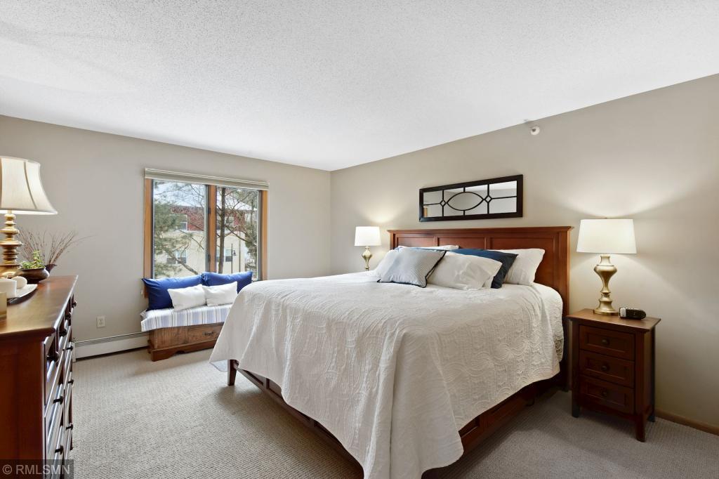 14501 Atrium Way, Unit 237 Minnetonka, MN 55345 - Photo 15 of 34 Gallery Image 15