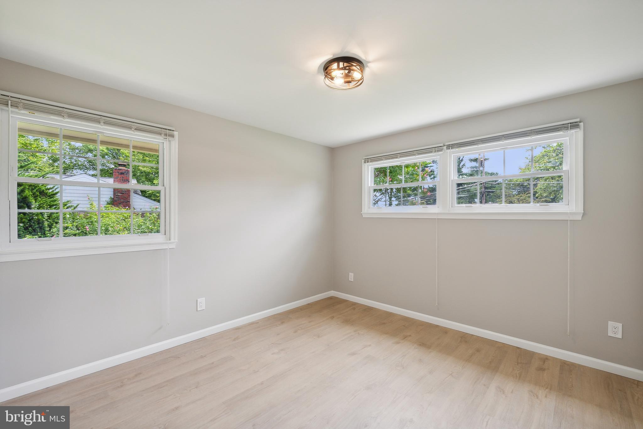 5317 Oldcastle Lane Springfield, VA 22151 - Photo 21 of 37