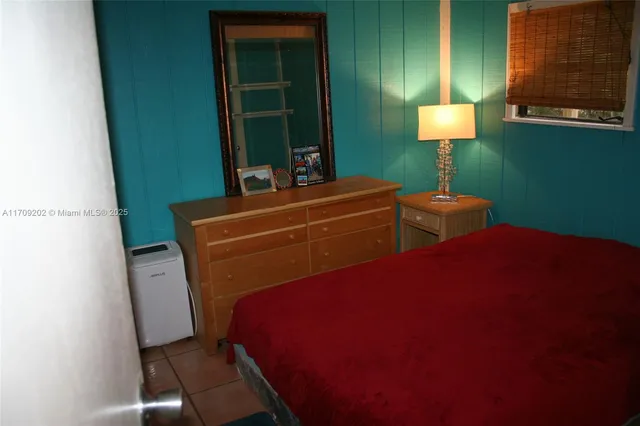 $379,000 | 230 Antigua Road, Tavernier, FL 33070