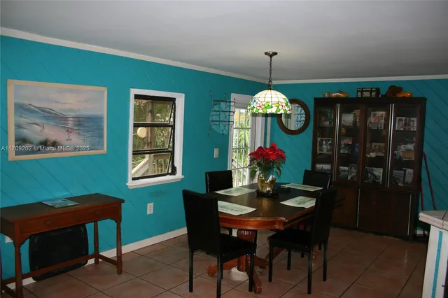 $379,000 | 230 Antigua Road, Tavernier, FL 33070