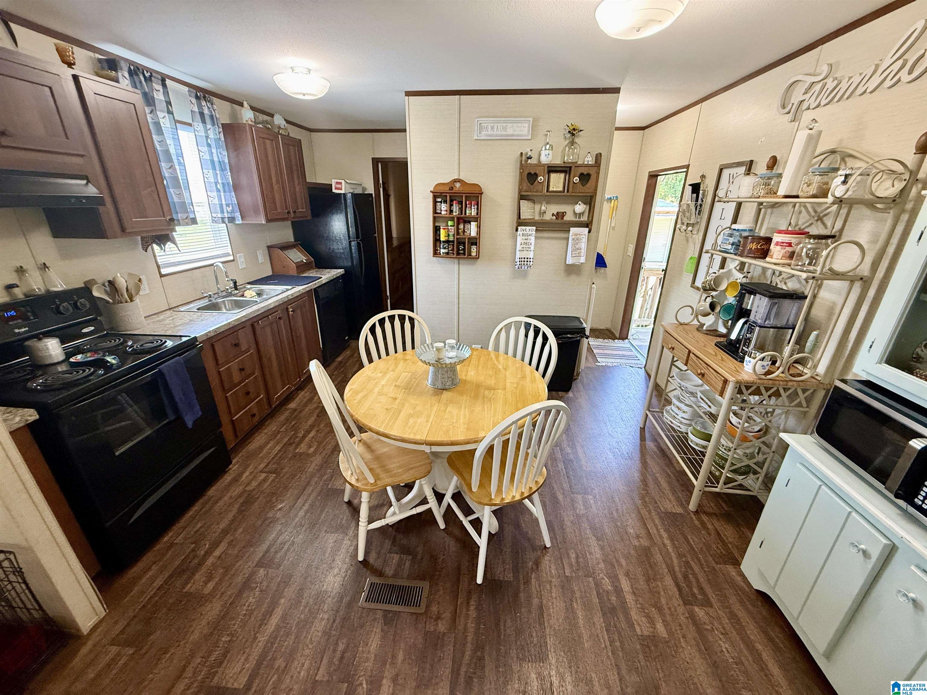 227 Mangum Road Wellington, AL 36279 - Photo 3 of 12