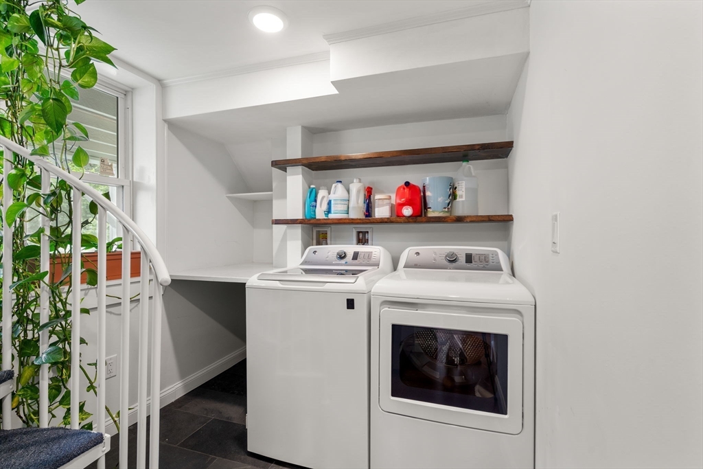 1504 Centre Street, Unit 1 Boston, MA 02131 - Photo 27 of 31