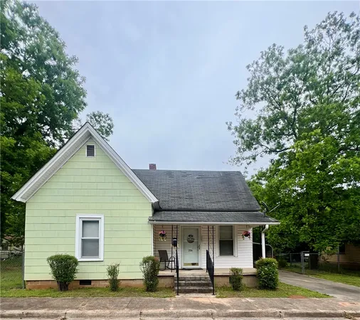 $1,100 | 204 G Street, Anderson, SC 29625