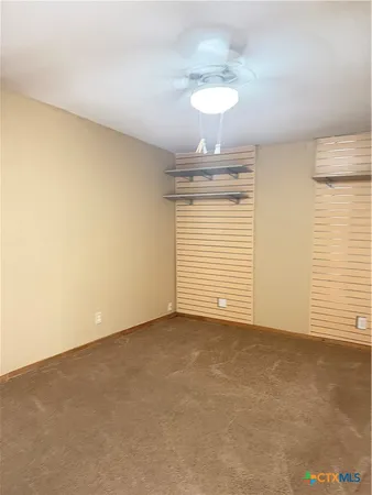 $995 | 365 South Sycamore Avenue, New Braunfels, TX 78130