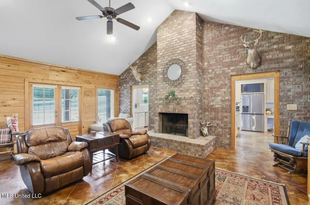 $650,000 | 2275 Frank Hall Road, Bolton, MS 39041