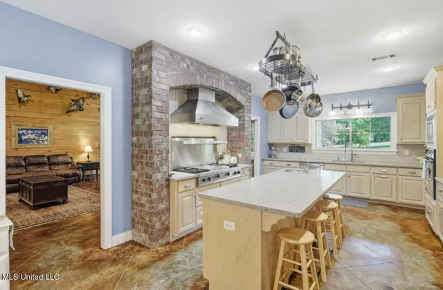 $650,000 | 2275 Frank Hall Road, Bolton, MS 39041