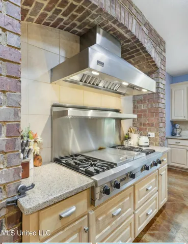 $650,000 | 2275 Frank Hall Road, Bolton, MS 39041