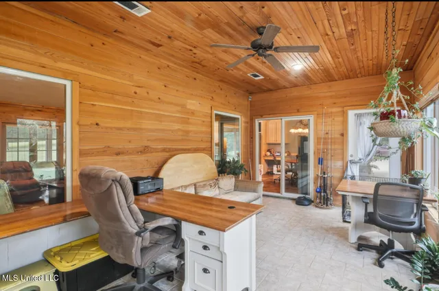 $650,000 | 2275 Frank Hall Road, Bolton, MS 39041