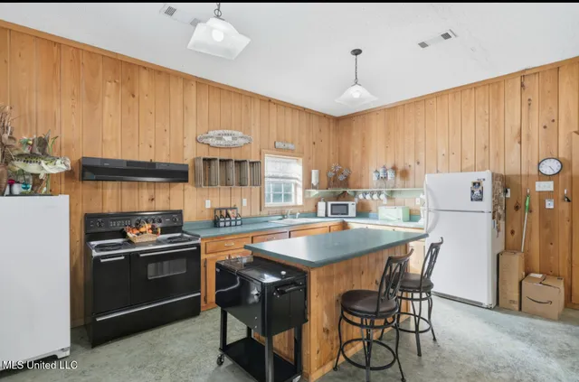 $650,000 | 2275 Frank Hall Road, Bolton, MS 39041