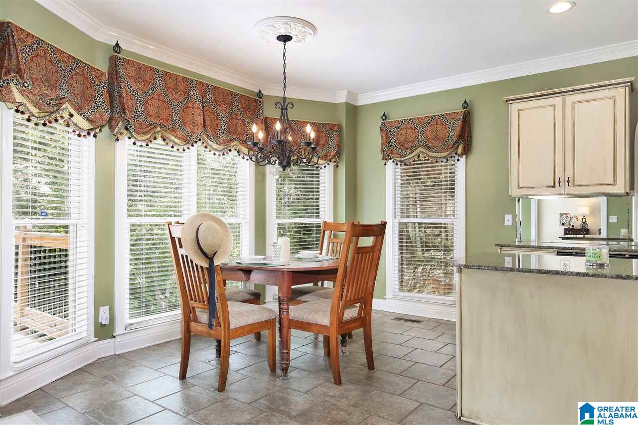406 Woodward Road Trussville, AL 35173 - Photo 10 of 38