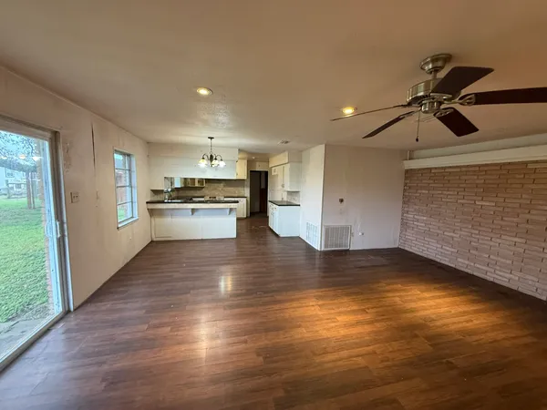 $219,900 | 13907 Mueck Road, Needville, TX 77461
