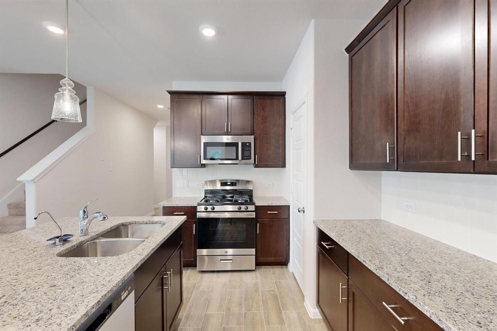 417 Forsyth Drive Princeton, TX 75407 - Photo 6 of 24