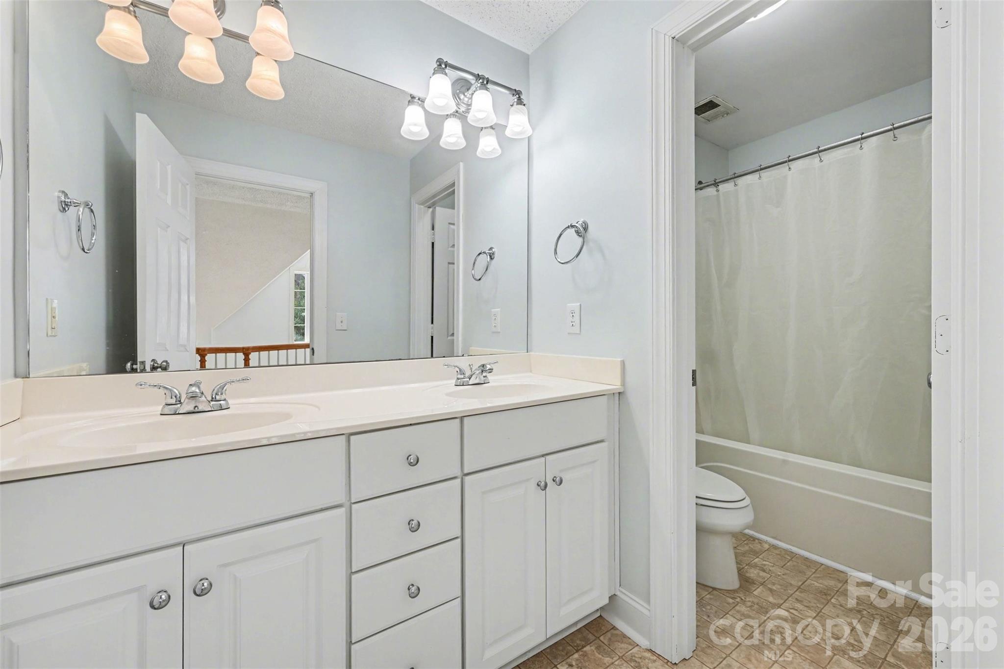 1804 Riva Ridge Court York, SC 29745 - Photo 15 of 37