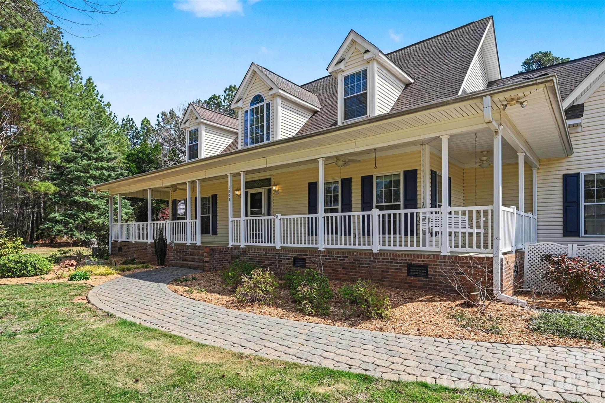 1804 Riva Ridge Court York, SC 29745 - Photo 3 of 37