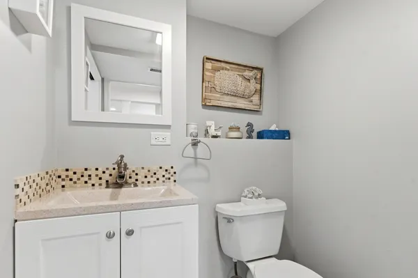 $559,900 | N717 Knollwood Drive, Wheaton, IL 60187