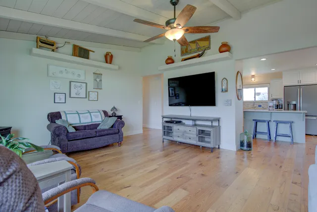 $575,000 | 12249 Manzanoaks Drive, Redding, CA 96003