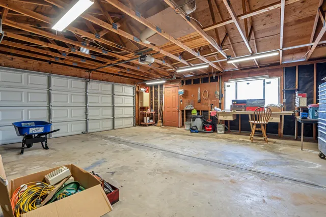 $575,000 | 12249 Manzanoaks Drive, Redding, CA 96003