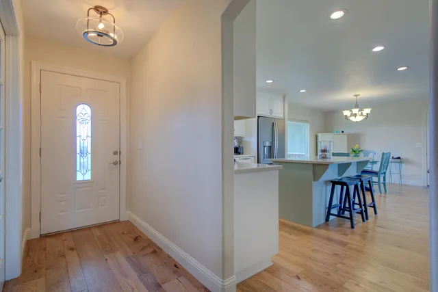 $575,000 | 12249 Manzanoaks Drive, Redding, CA 96003