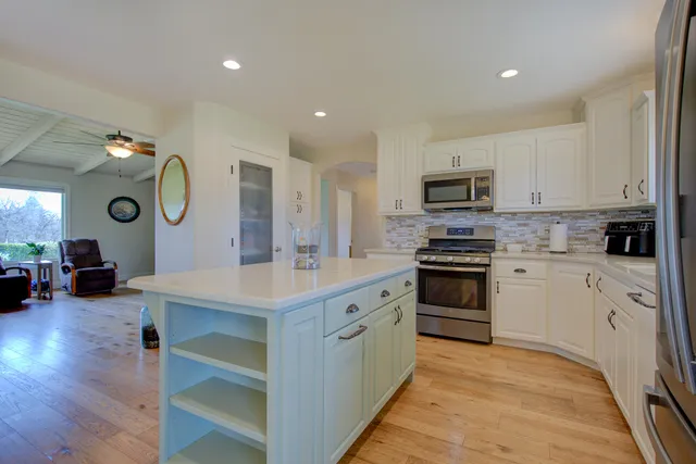 $575,000 | 12249 Manzanoaks Drive, Redding, CA 96003