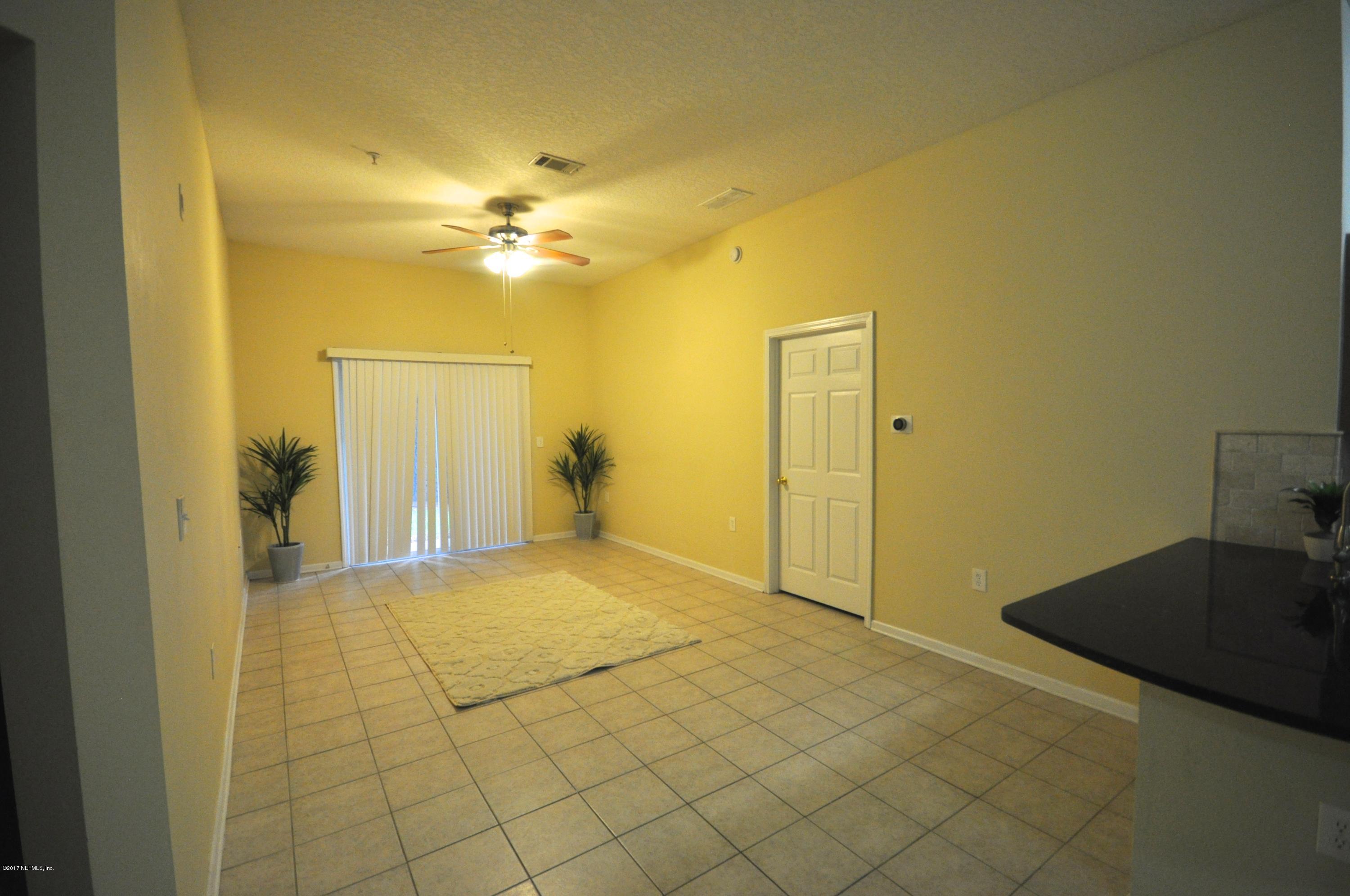 7920 Merrill Road, Unit 1904 Jacksonville, FL 32277 - Photo 8 of 18 DSC_0040