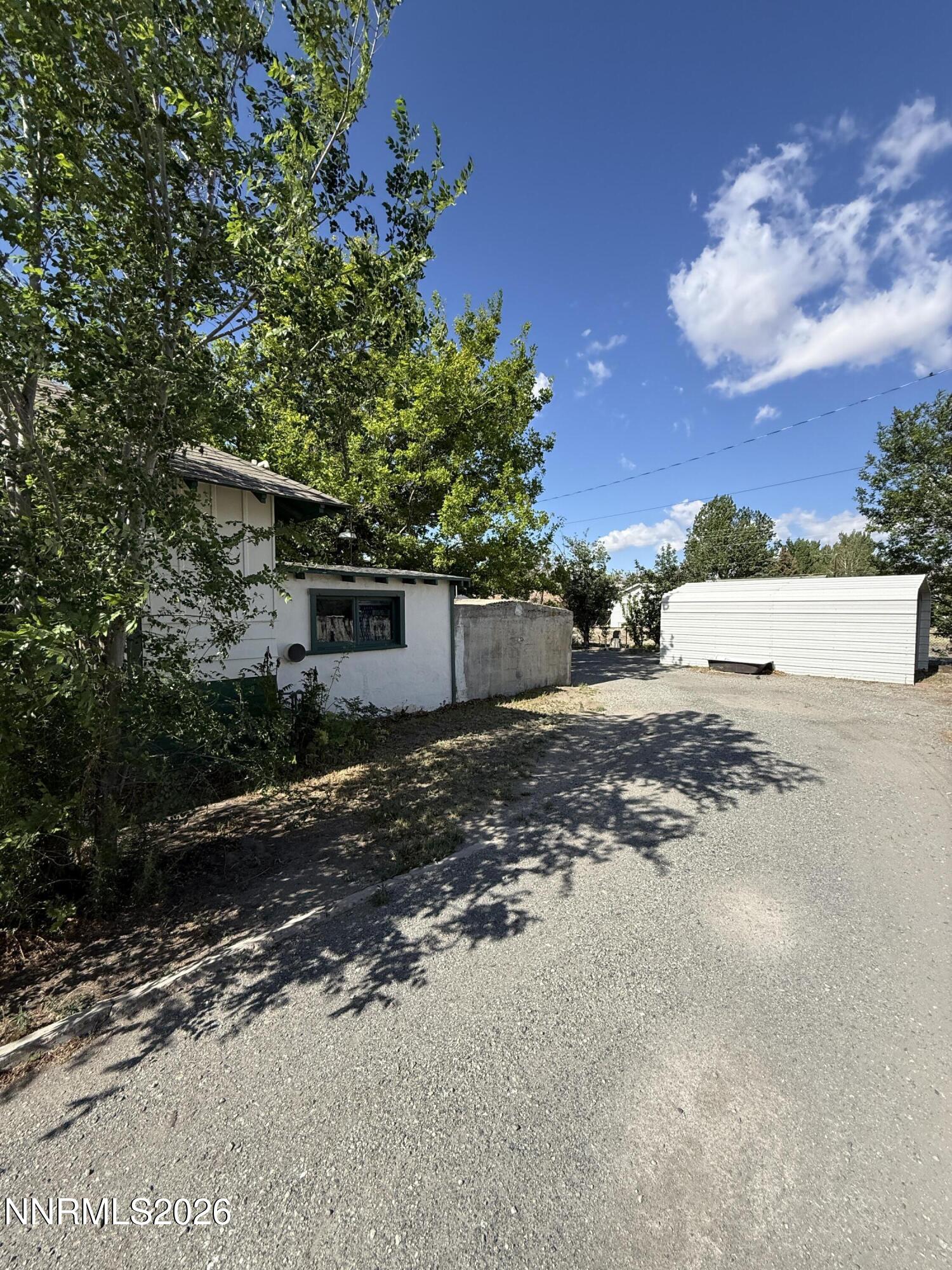 513 South Main Street Yerington, NV 89447 - Photo 22 of 32 Drive/Side