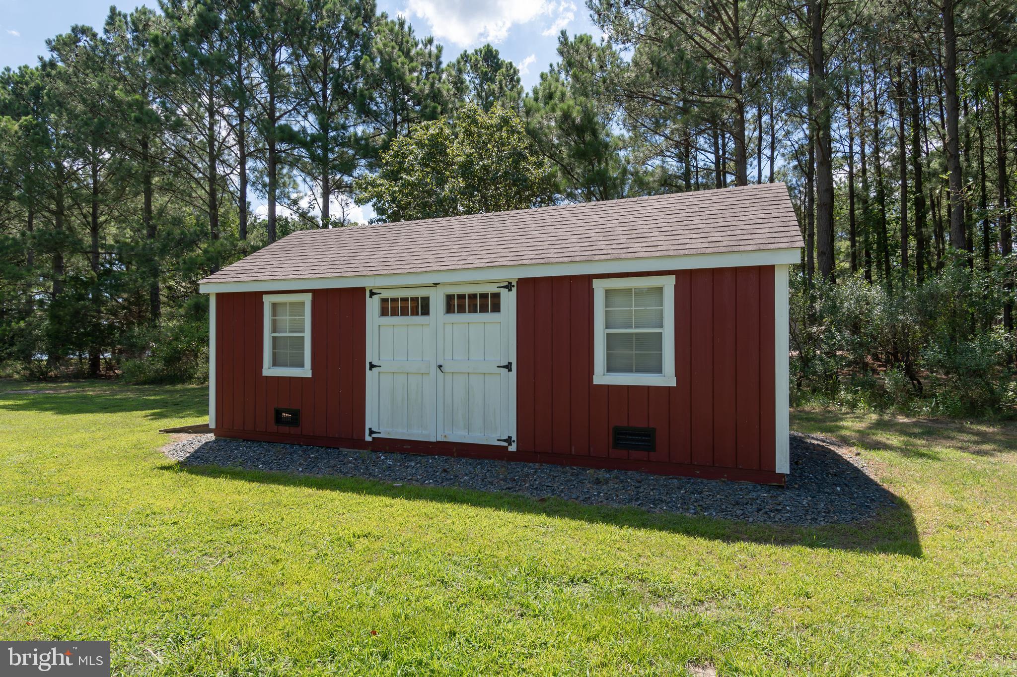 612 Hills Point Road Cambridge, MD 21613 - Photo 63 of 102 Large storage shed
