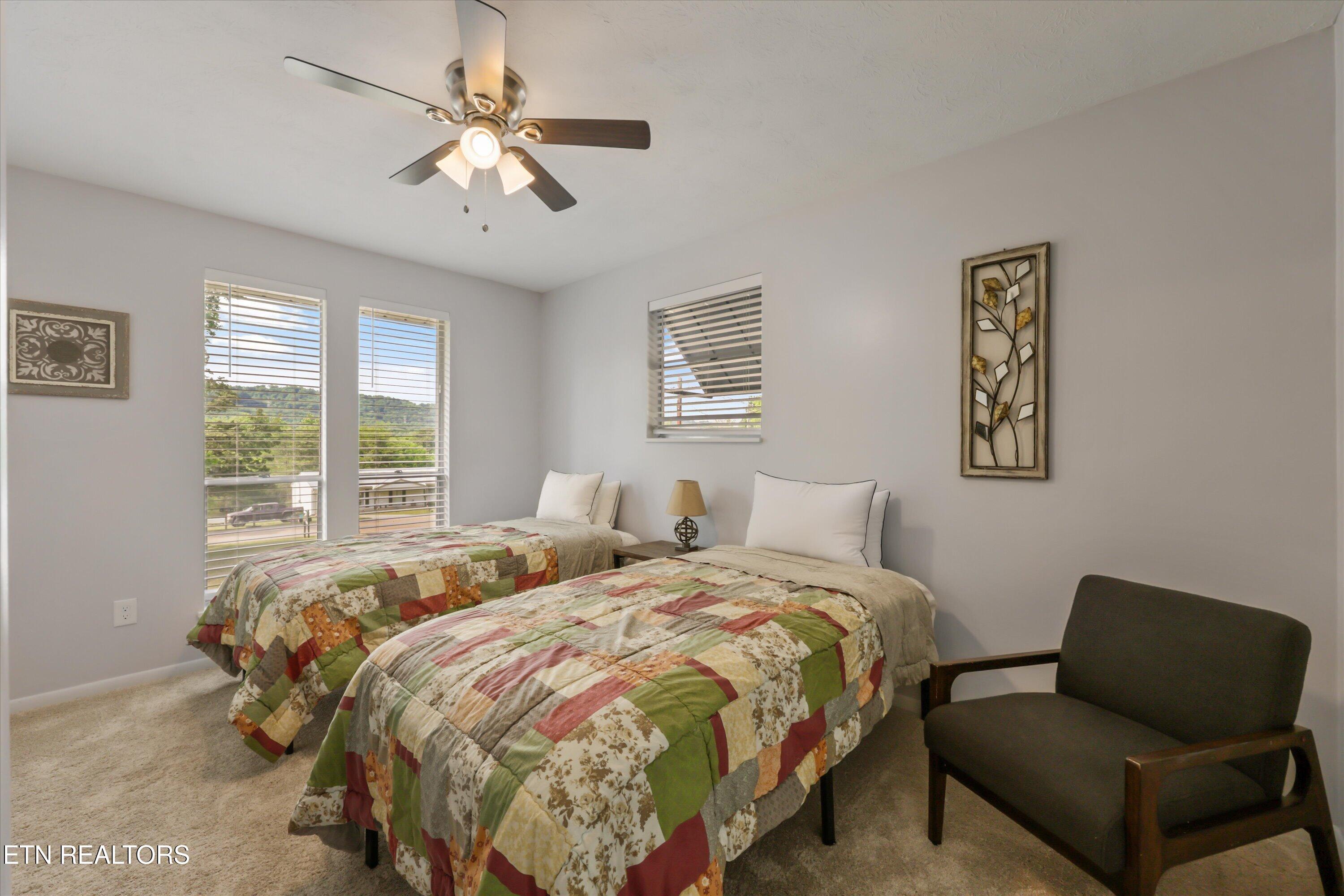 5524 Carter Road Knoxville, TN 37918 - Photo 29 of 57 Bedroom 3