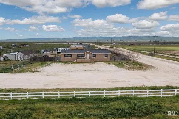 $375,000 | Undisclosed Address, Taft, CA 93268