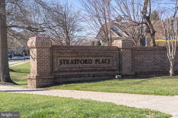 $430,000 | 7509 Ashby Lane, Unit J, Alexandria, VA 22315