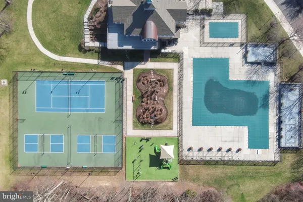 $430,000 | 7509 Ashby Lane, Unit J, Alexandria, VA 22315