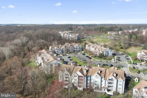 $430,000 | 7509 Ashby Lane, Unit J, Alexandria, VA 22315