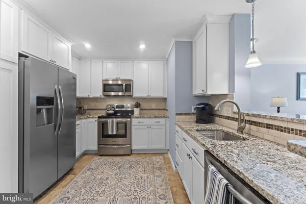 $430,000 | 7509 Ashby Lane, Unit J, Alexandria, VA 22315