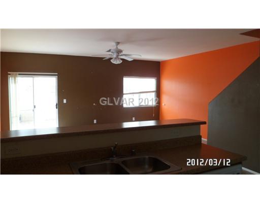 8627 Roping Rodeo Avenue Las Vegas, NV 89178 - Photo 4 of 13 Living Room.