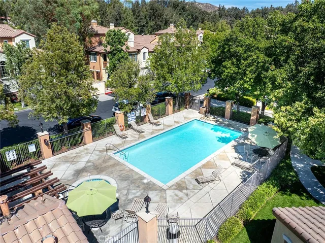 $489,000 | 23437 Abbey Glen Place, Valencia, CA 91354