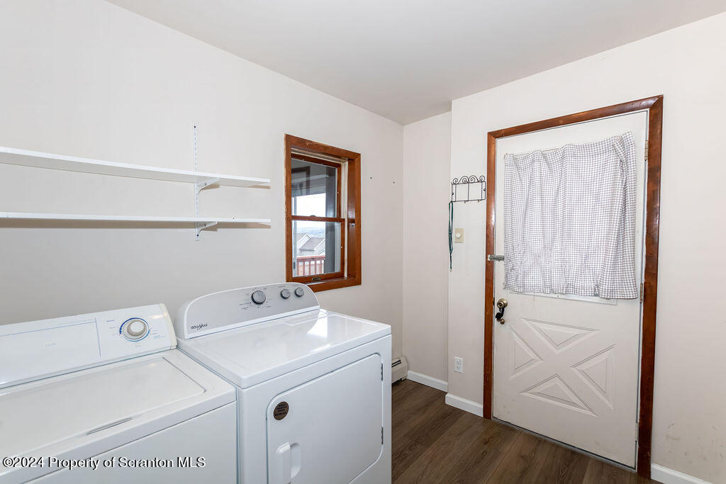 1148 West Locust Street Scranton, PA 18504 - Photo 19 of 40 a utility room with dryer and washer