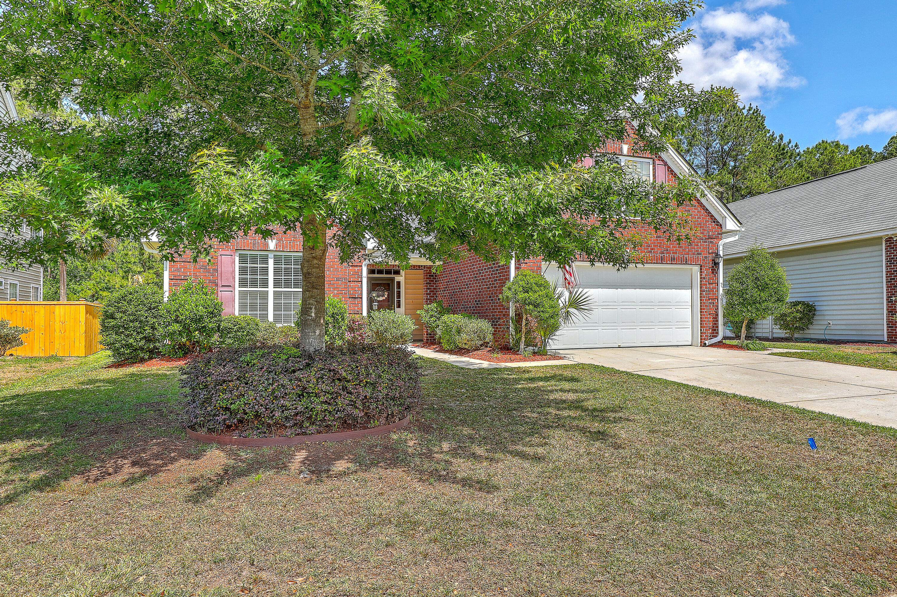 405 Decatur Drive Summerville, SC 29486 - Photo 11 of 40 0W7A5481_2_3_4_5_6_7