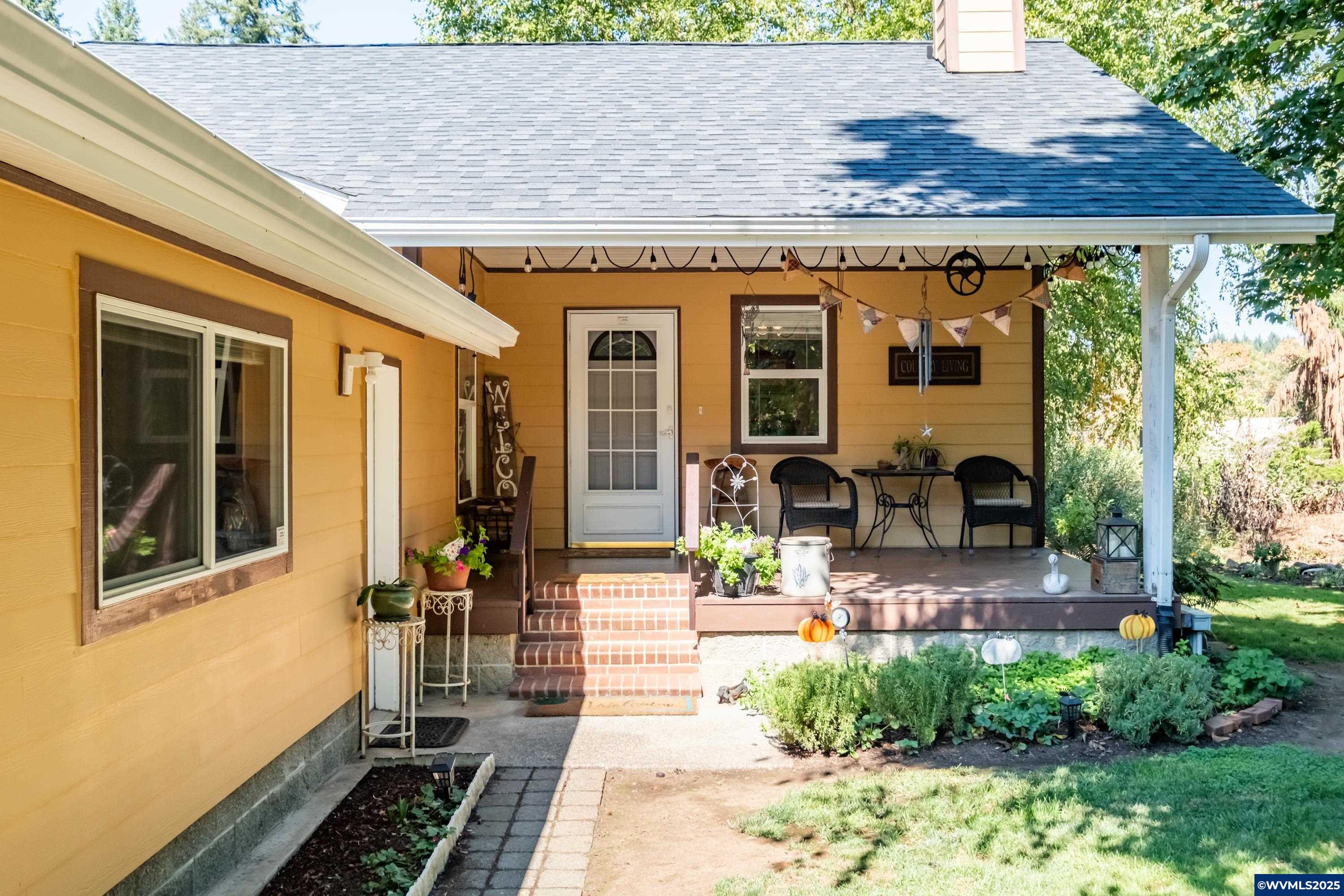 34225 Kowitz Road Lebanon, OR 97355 - Photo 2 of 49 Gallery Image 2