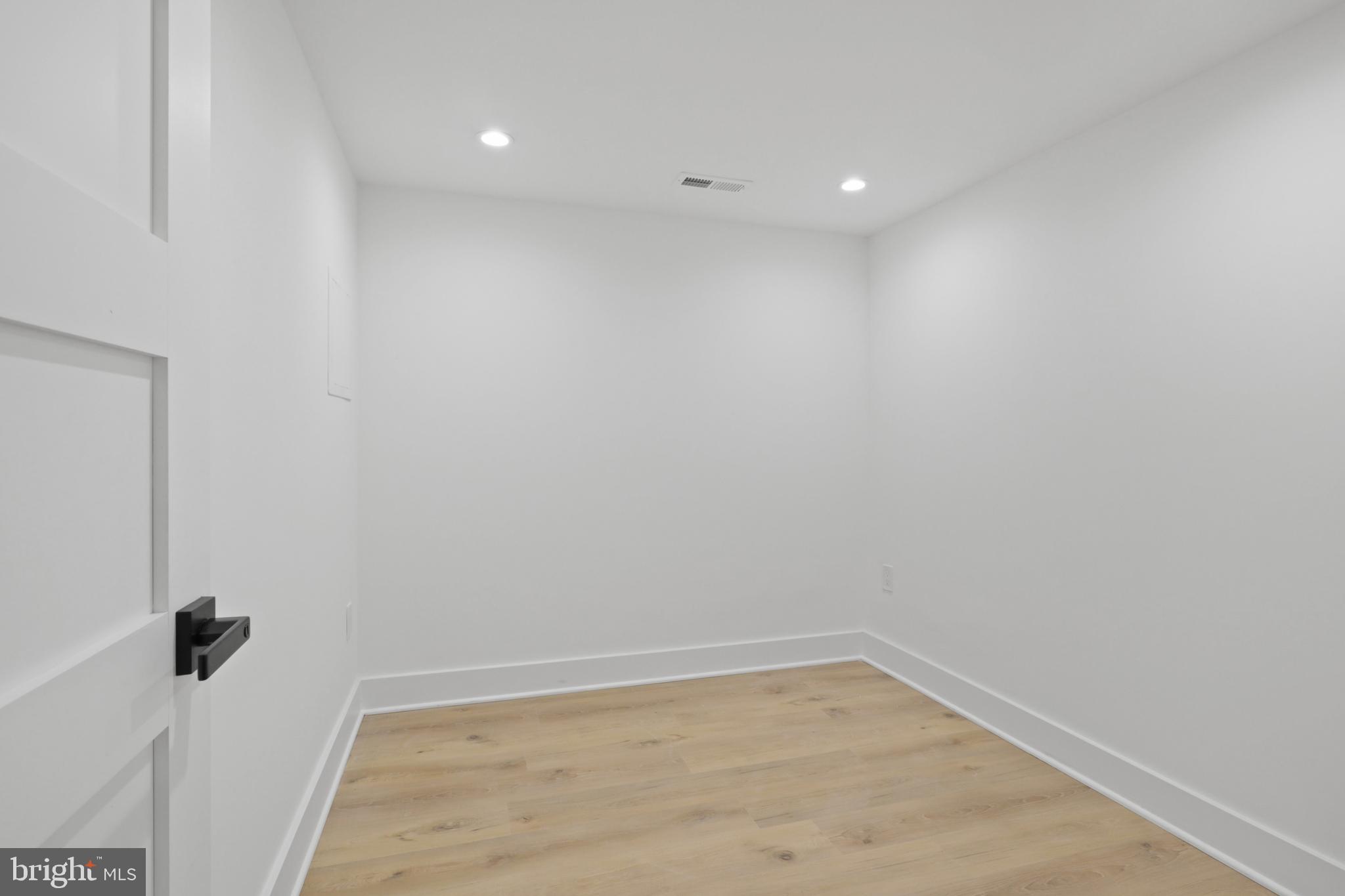 419 Hamilton Street Northwest Washington, DC 20011 - Photo 33 of 43