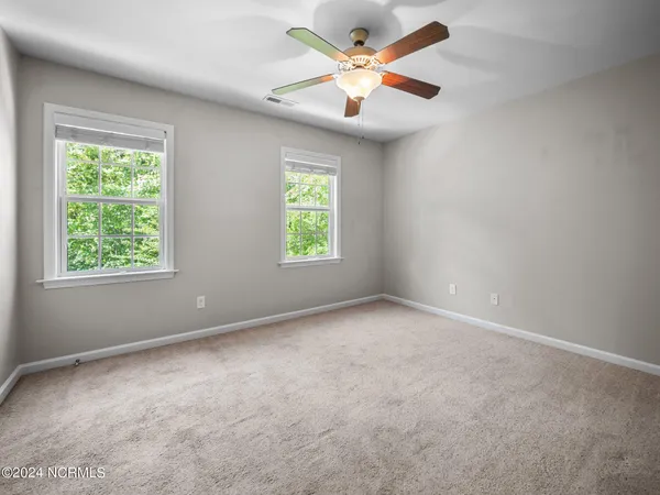 $1,250 | 136 Greenford Place, Jacksonville, NC 28540