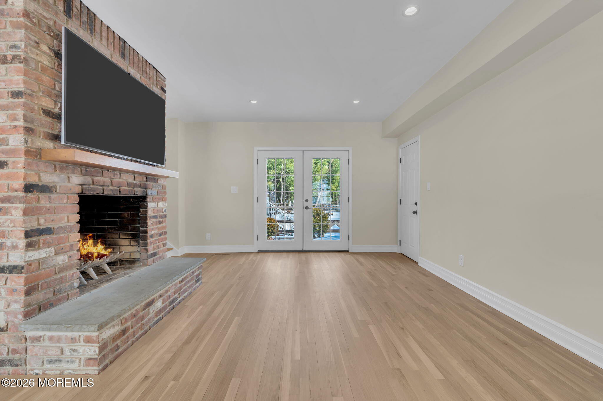 29 Maple Drive Colts Neck, NJ 07722 - Photo 15 of 67 8-web-or-mls-DSC00848-1