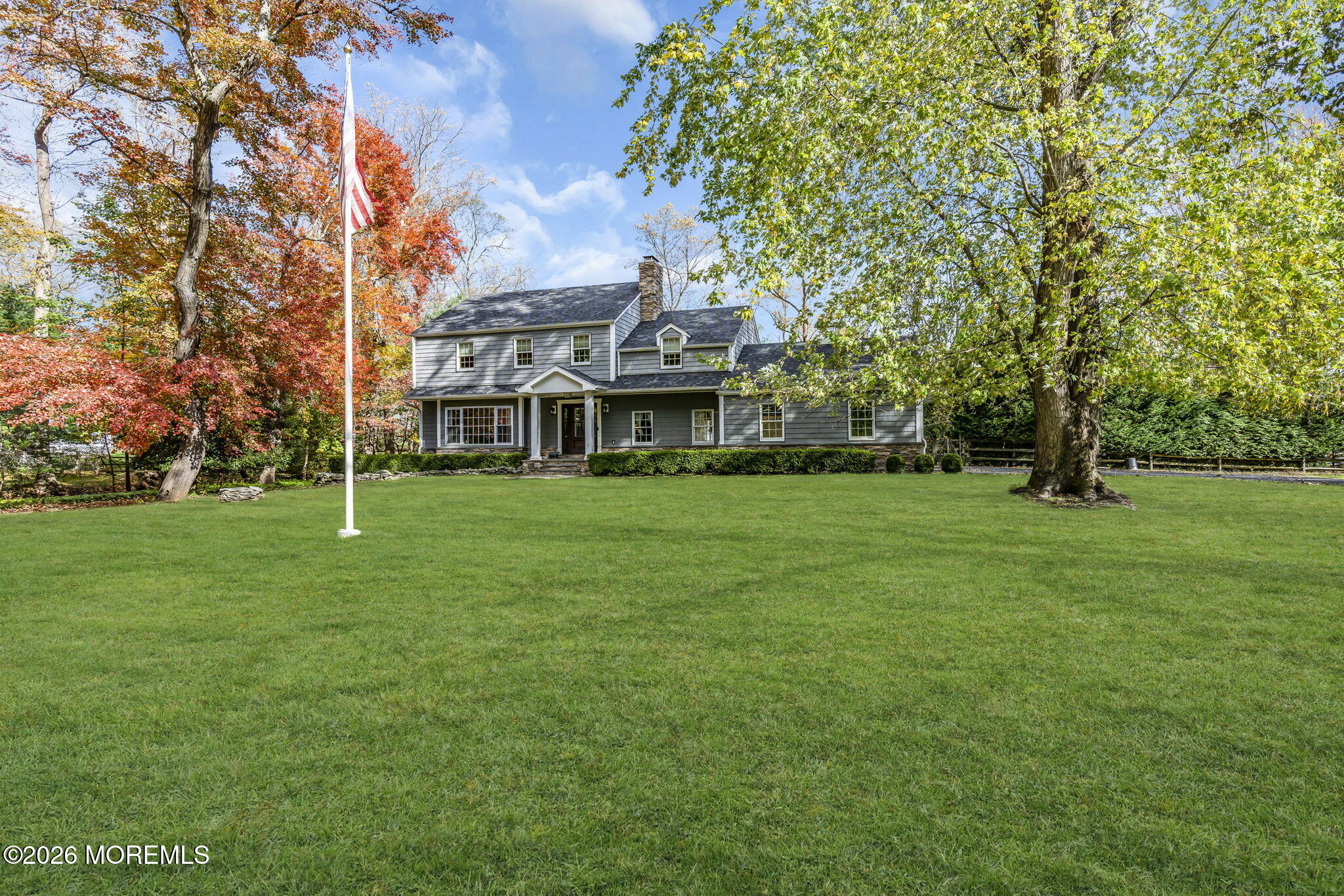 29 Maple Drive Colts Neck, NJ 07722 - Photo 4 of 67 4-web-or-mls-004_dsc03320-1_407