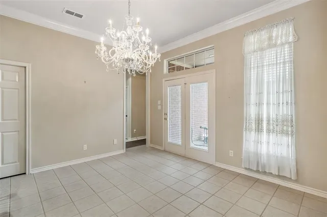 a view of an empty room with window