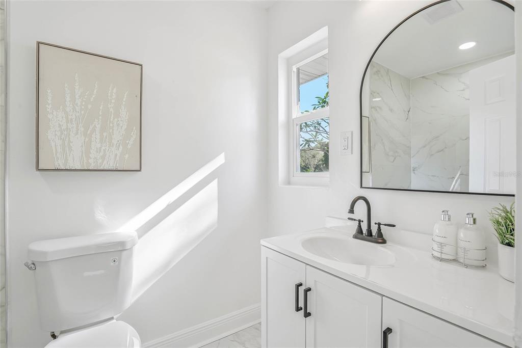 4720 Mohegan Road St. Petersburg, FL 33708 - Photo 18 of 33