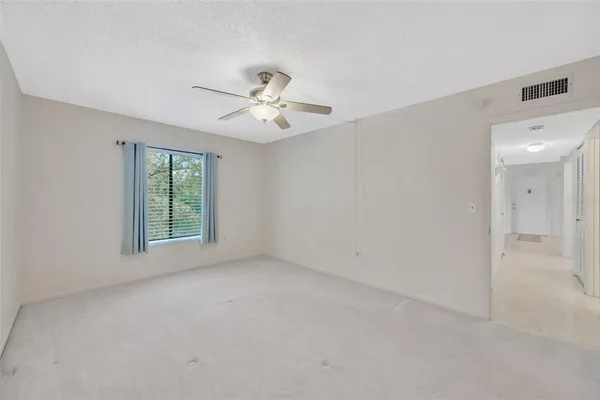 $188,900 | 3134 Lake Pine Way, Unit F2, Tarpon Springs, FL 34688