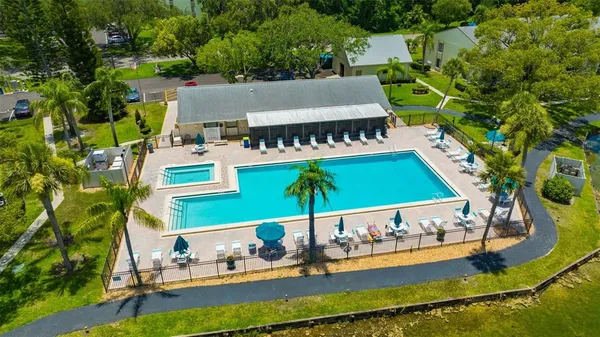 $188,900 | 3134 Lake Pine Way, Unit F2, Tarpon Springs, FL 34688