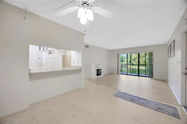 $188,900 | 3134 Lake Pine Way, Unit F2, Tarpon Springs, FL 34688