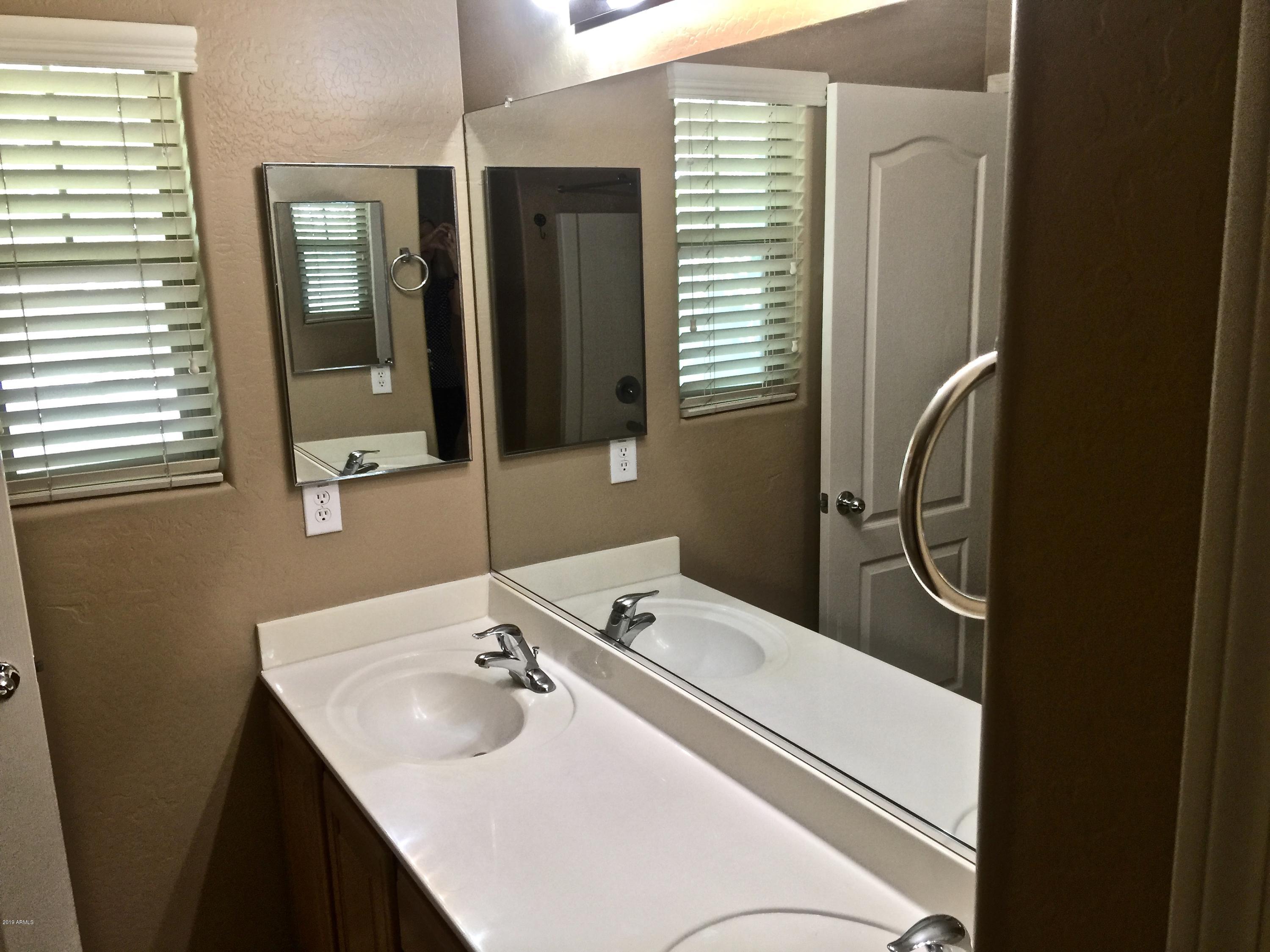 2891 South Anderson Lane Gilbert, AZ 85295 - Photo 20 of 26 Master Bathroom